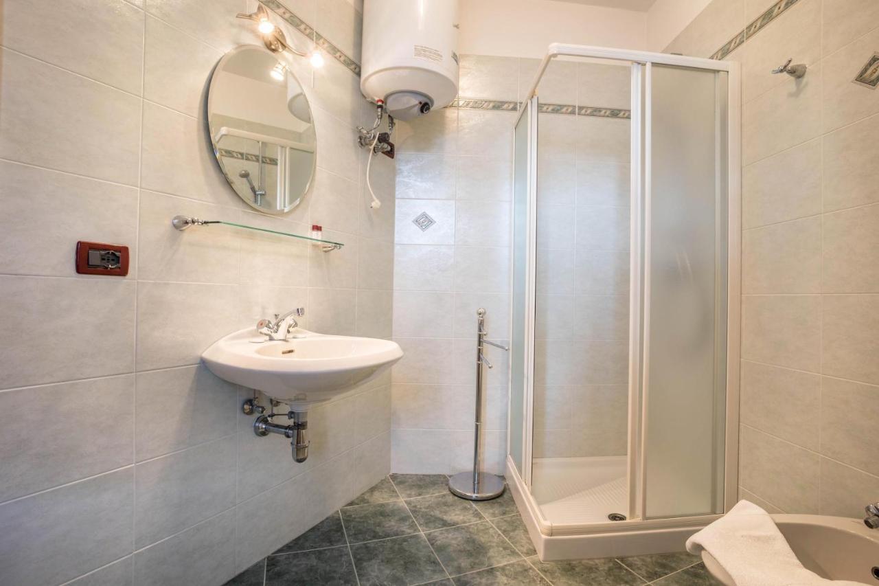 Residence Lena App 3 With Balcony Tenno Zewnętrze zdjęcie