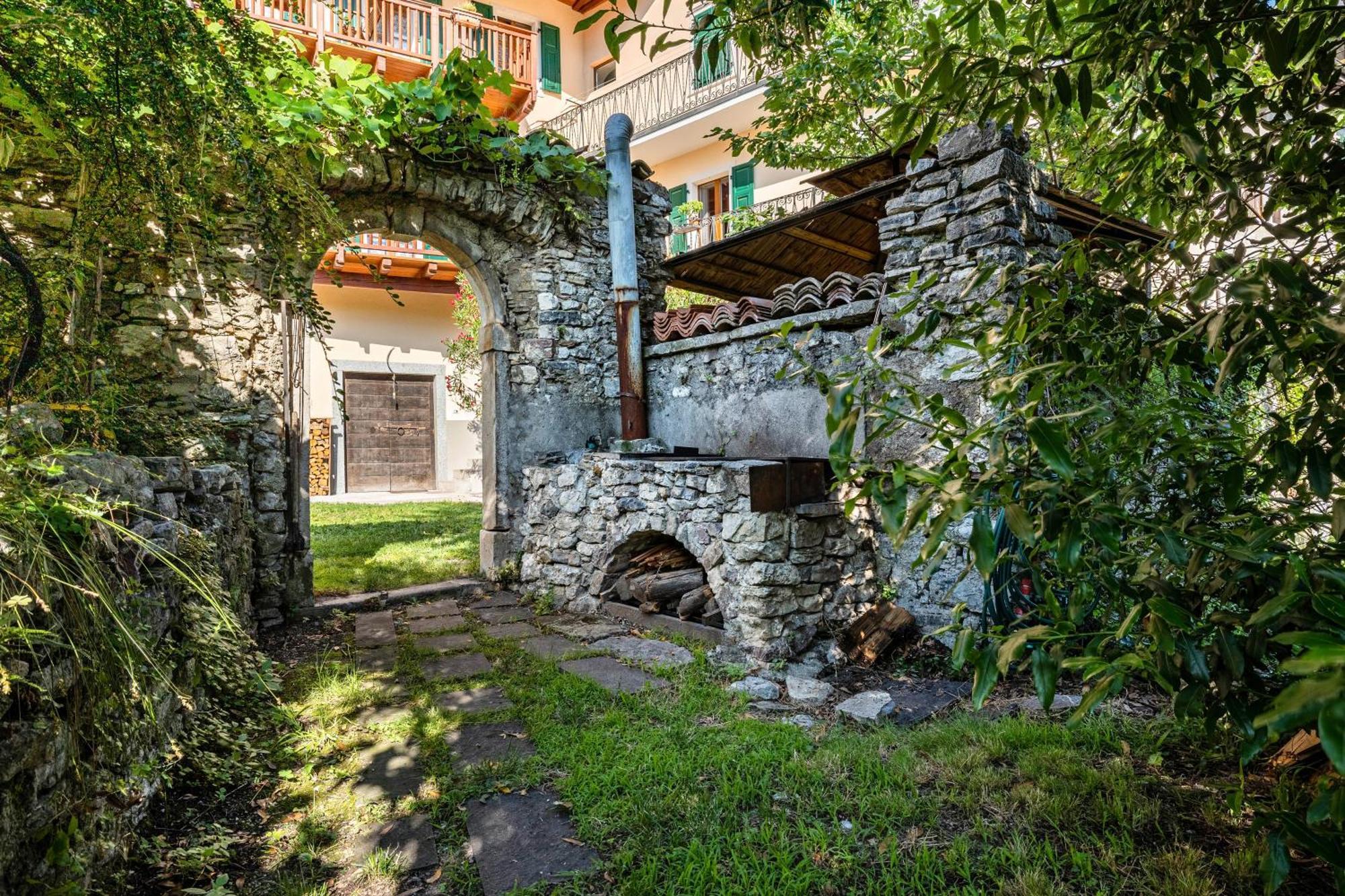 Residence Lena App 3 With Balcony Tenno Zewnętrze zdjęcie